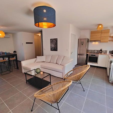 Villa Vias Plage Bagian luar foto